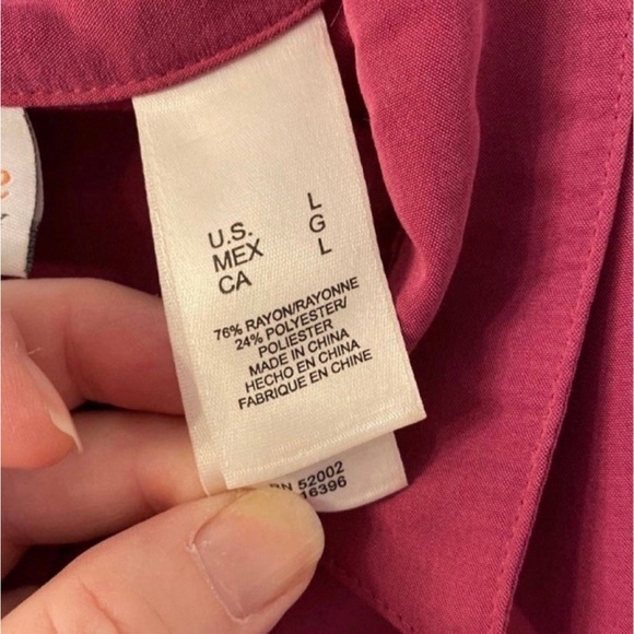 Liz Claiborne Fuschia Blouse Size Large - Picture 5 of 8